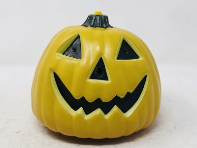 VINTAGE 2000 GEMMY Halloween Attack Of Crawling Pumpkin Prop Animated