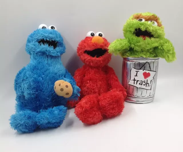 Sesame Street Cookie Monster Elmo Oscar The Grouch Stuffed Plush Animal Kids Toy