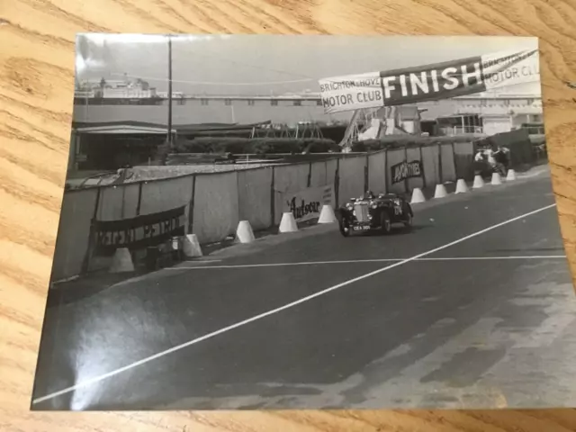 Brighton Jubilee Speed Trials  1955  action motor racing  photograph 20/15 cm .=