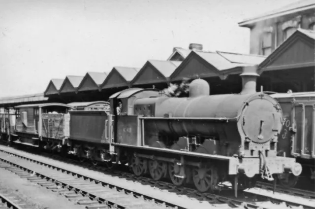 Photo  Lms Ex-Lnwr G2 0-8-0 No. 49418 At Stockport Edgeley Railway Station 1957