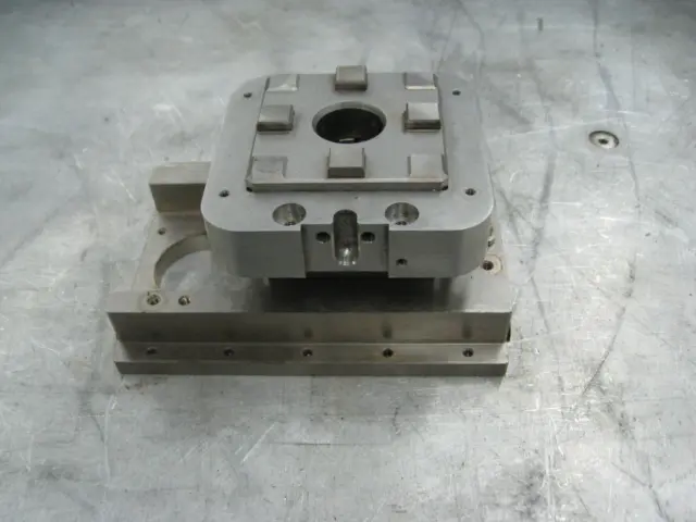 Used System 3R Macro HP Pnematic Chuck Rust Resistant