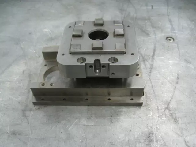 Used System 3R Macro HP Pnematic Chuck Rust Resistant