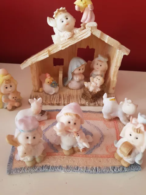 Adorable crèche Noël art naïf enfantine. Douce