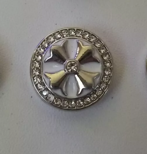 Stunning Silver Rhinestone Snap Jewelry 18mm Button Charm Ginger,  Chunk, Noosa