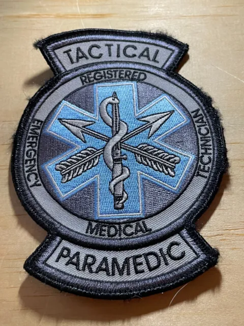 1990s/2000s? US ARMY PATCH-TACTICAL/MEDICAL PARAMEDIC-ORIGINAL STICKY BACK!