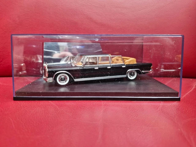 Mercedes 600 W100 Landaulet 1965 Noir – Miniature 1/18 Par KK-Scale, Modèle Découvrable De Collection