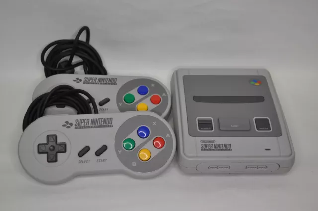 SNES Classic Mini Konsole Super Nintendo mit 21 vorinstallierten Spielen