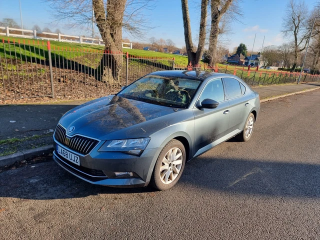 2019 Skoda Superb 2.0 TDI SE Technology Euro 6 (s/s) 5dr HATCHBACK Diesel Manual