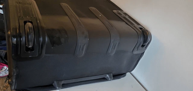 TUMI Extended Trip 2 Wheeled Luggage Bag 10