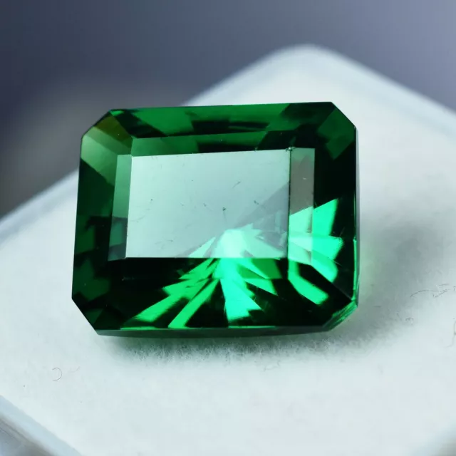 Natural Tsavorite Green Garnet 10 Ct Emerald Shape CERTIFIED Loose Gemstone