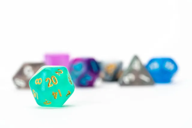 FanRoll by Metallic Dice Games Mystery Misfit Resin Polyhedral Dice  (US IMPORT)