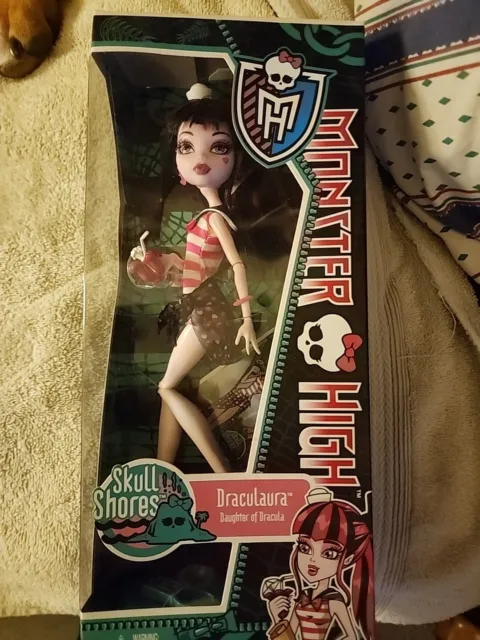Monster High Skull Shores Draculaura