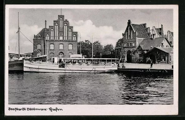 Ansichtskarte Wismar, Hafen mit Dampfer 1941