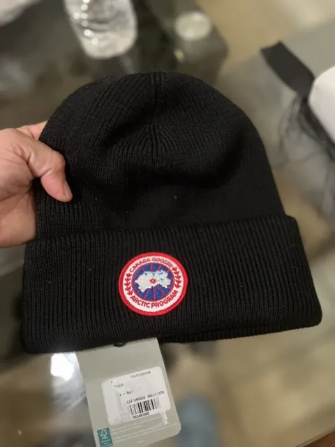 Canada Goose Beanie Authentic - Skully - Cap Black Just Litle Riped Check Pic