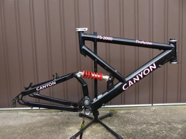 CANYON FS2000 Pro Active Fully RAHMEN Aluminium RH 51cm 26" ROCKSHOX coupe RETRO