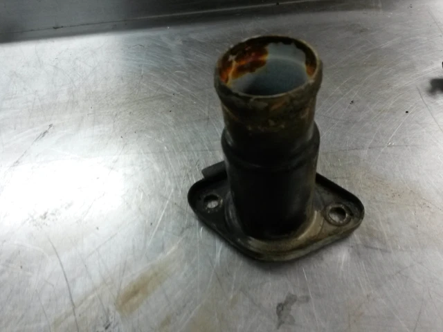 Thermostat Housing From 2002 Dodge Ram 1500  5.9