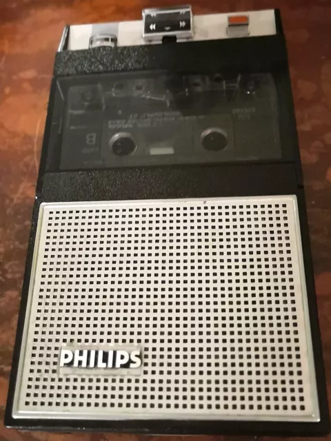 registratore a cassette philips anni 70 funzionante.