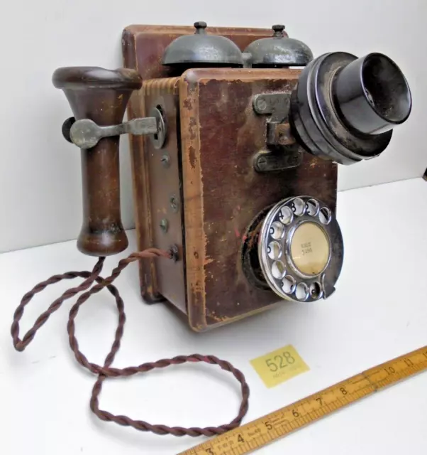 Y528 ANTIQUE 1920's GPO Model 121  WALL MOUNTED TELEPHONE in Wood Brass Bakelite