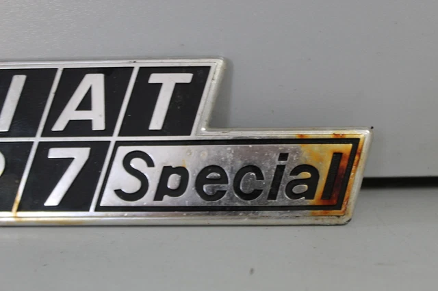 Emblème Métal 6.2L Argent – Badge Coffre Voiture Sportive Autocollant 3D Premium