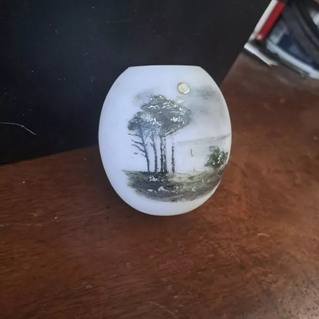 vase ancien miniature emaillee pate de verre H 6 cm