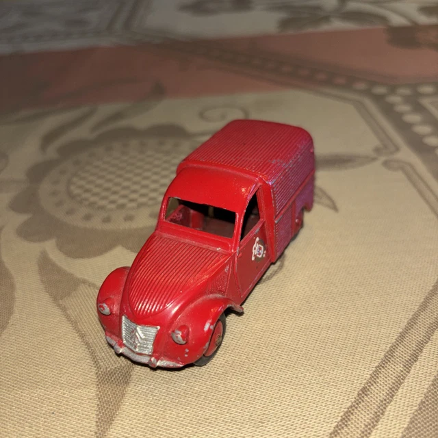 Norev 1/43 : Lot de 7 Véhicules Police - Mégane / Xsara / ZX / J7