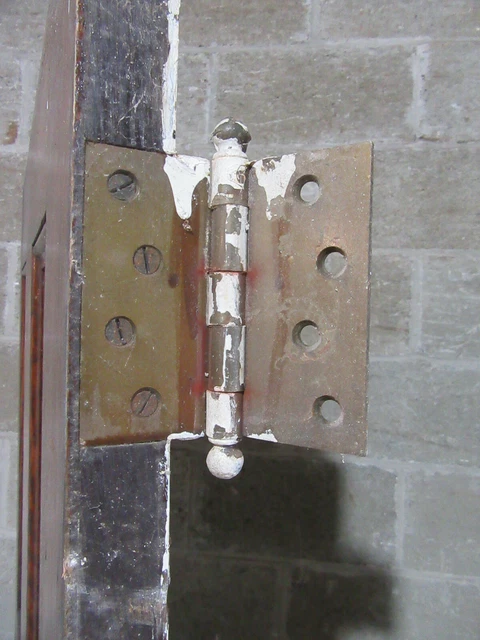 ~ ANTIQUE OAK 6 PANEL DOOR WITH HARDWARE DD ~ 28 x 81.75 ARCHITECTURAL SALVAGE 6