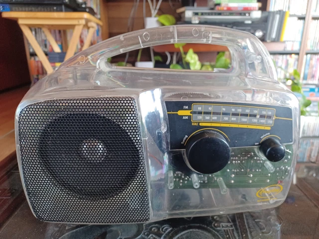 Freeplar Radio - Clear - Prison Radio - Self Generating Power -Tested WITH VIDEO Freeplar Radio - Clear - Prison Radio - Self Generating Power -Tested WITH VIDEO