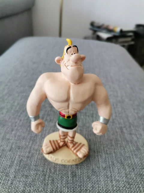 Asterix et Obelix Rare Paire de Figurines Peintes 15 et 16Cm Asterix et Obelix Rare Paire de Figurines Peintes 15 et 16Cm