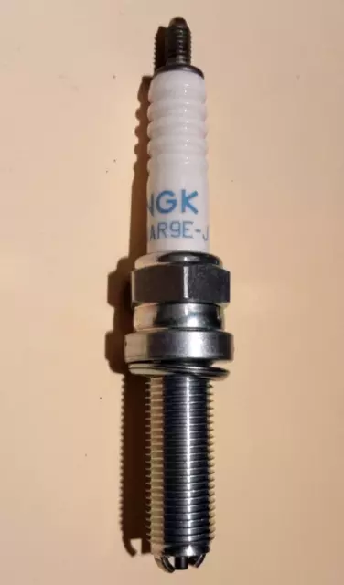 Spark Plug, NGK 6884 / LMAR9E-J  Yamaha YZF-R1, MT-10, FZ-10, YZ250F