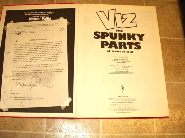 Bundle of 3 humorous VIZ ANNUALS between 1990-2009 generallyVG not for children 2