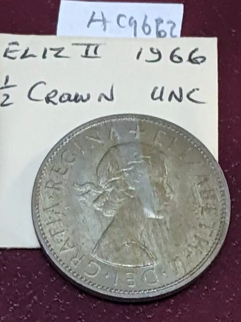 1966 Elizabeth II Halfcrown 2/6d cupronickel coin in UNC.Pre-decimal.HC9662