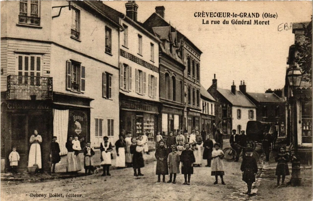 CPA AK CREVECOEUR-le-GRAND OISE - La rue du général Moret (424351)