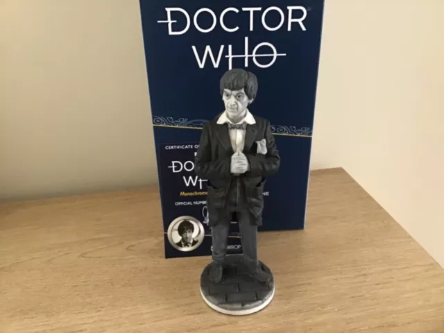 Robert Harrop DOCTOR WHO28M 2ND DOCTOR MONOCHROME EDITION LTD ED 100 #