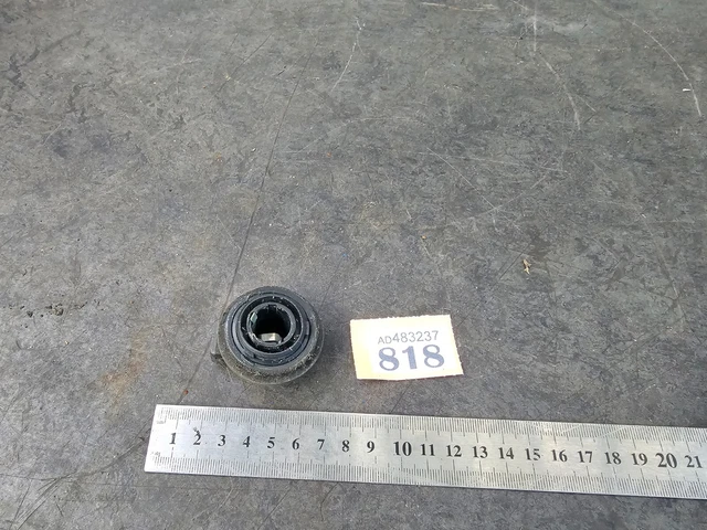 1999 Piaggio Porter Daihatsu Hijet Van FRONT INDICATOR BULB HOLDER
