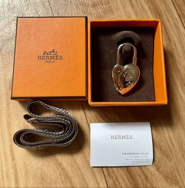 Hermes ANNEE DE LA FANTAISIE Cadena Bag Charm 2004 Limited Silver W/ Box 230529T