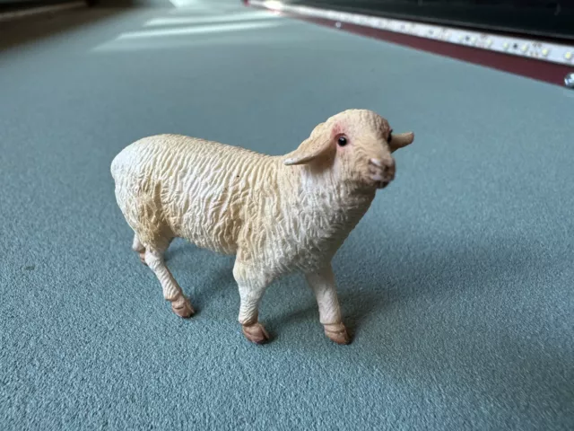 Breyer Stablemate Animal Miniature Ram Sheep Farm Life Pet Lamb Figure Toy
