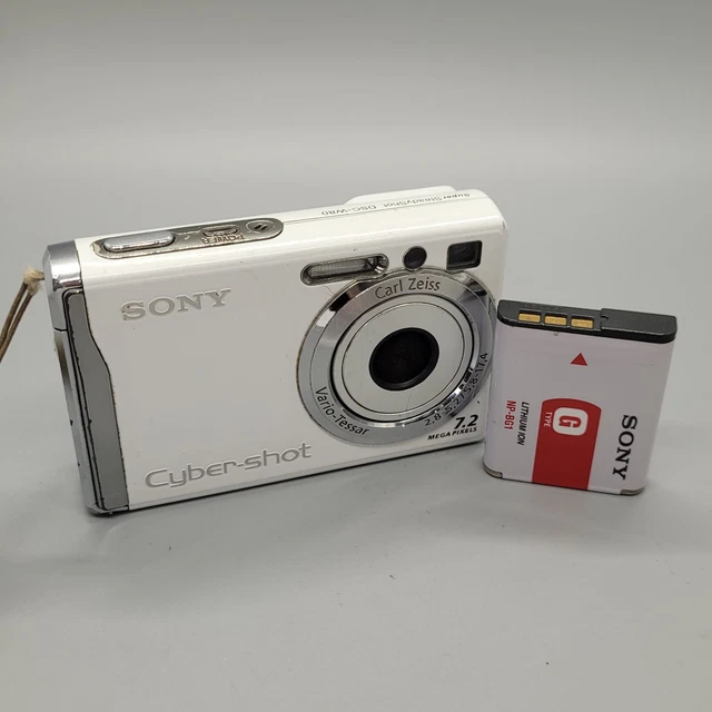 Sony Cybershot DSC-W80 7.2MP Compact Digital Camera White Tested