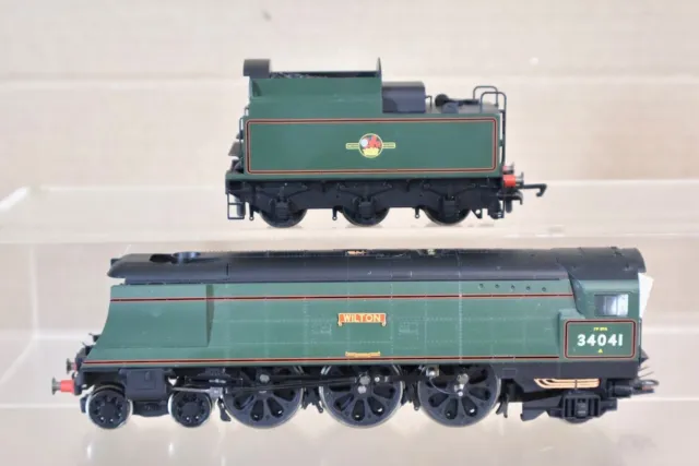 Hornby R2218 Br 4-6-2 Ouest Pays Classe Locomotive 34041 Wilton Emballé 2oj 3