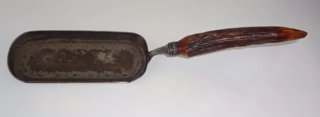 1880s Allen & Darwin Horn Silver Ash Serving Scoop Stag Handle A&D