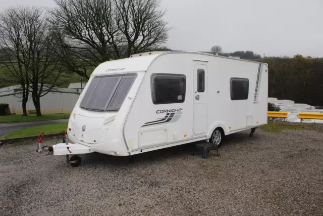 2011 Swift Corniche 19/4 Family 4 Berth Double Dinette End Washroom