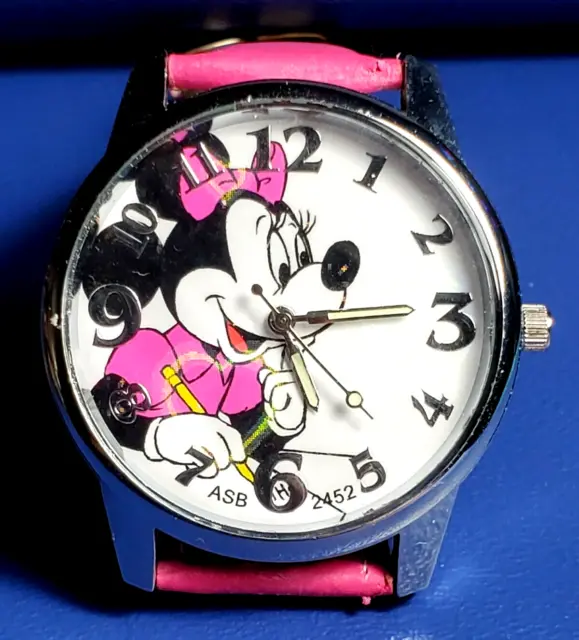 Adorable Minnie Mouse Silver-tone Women's Quartz Watch with Pink Band