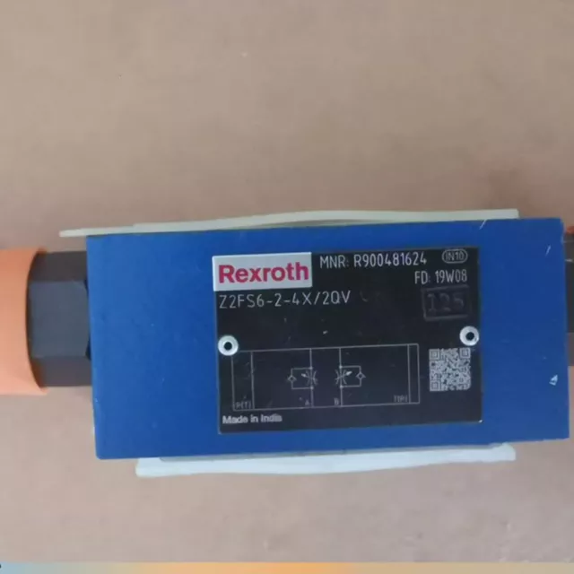 New Rexroth R900481624 Throttle Valve Z2FS6-2-4X/2QV Free shipping#LJ