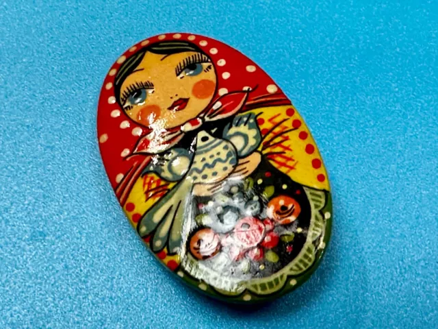 Hand Painted Matryoshka Lady Girl Nesting Doll Brooch Pin Marked Russia EH 1996 2
