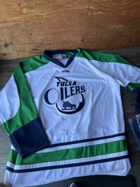 Vintage Authentic Bauer Tulsa Oilers ECHL Hockey Jersey Man L White  Pinstripe
