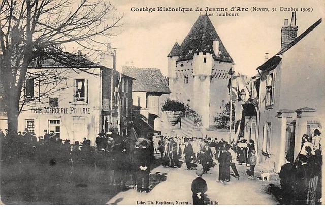 58 - NEVERS - SAN52970 - Cortège Historique de Jeanne d'Arc - Les Tambours