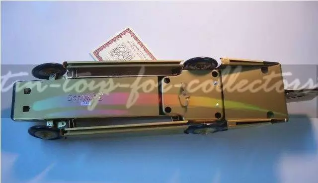 British Pre War Speed Record Golden-Arrow Race Car Tin 3