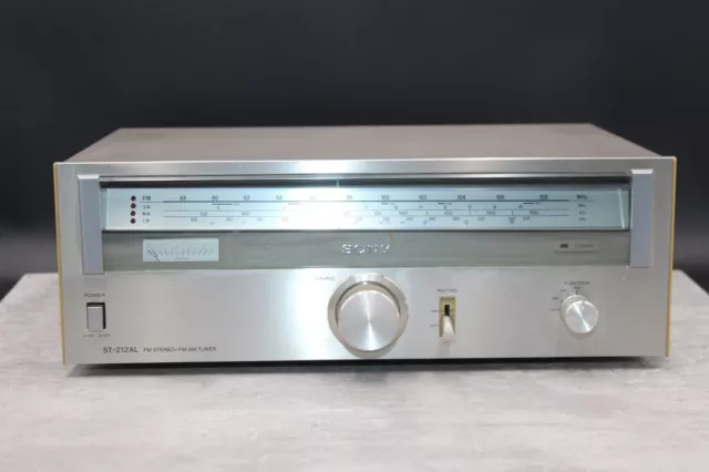 Vintage Sony ST-212AL FM AM SW MW LW Silver HiFi Tuner Radio Used Audiophile