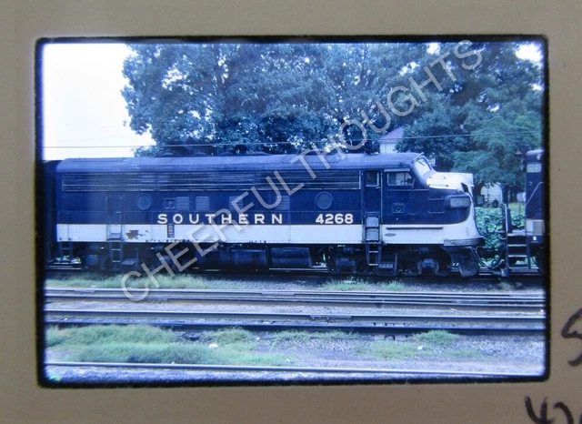 Original '70 Kodachrome Slide SOU Southern 4268 F7A               36G11