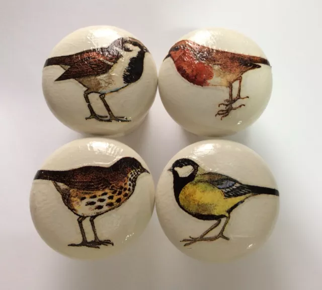 4 x Chic Handpainted & Decoupaged Garden Birds 4cm Pine Drawer Knobs