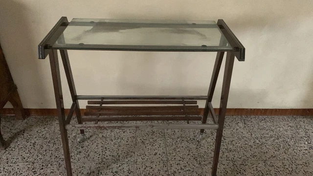 Tavolino porta televisore vintage